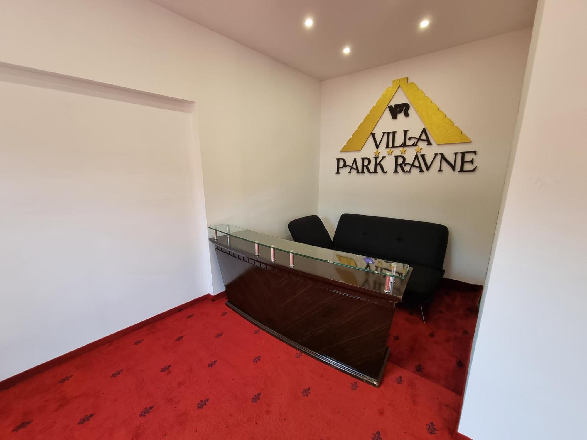 Villa Park Ravne Visoko Eksteriør billede